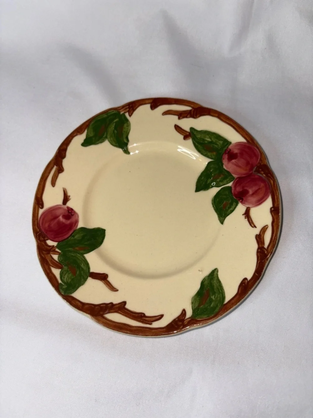Franciscan Apple Set of 4 Saucer Plates 6.5” Vintage USA Hand Painted - AS IS